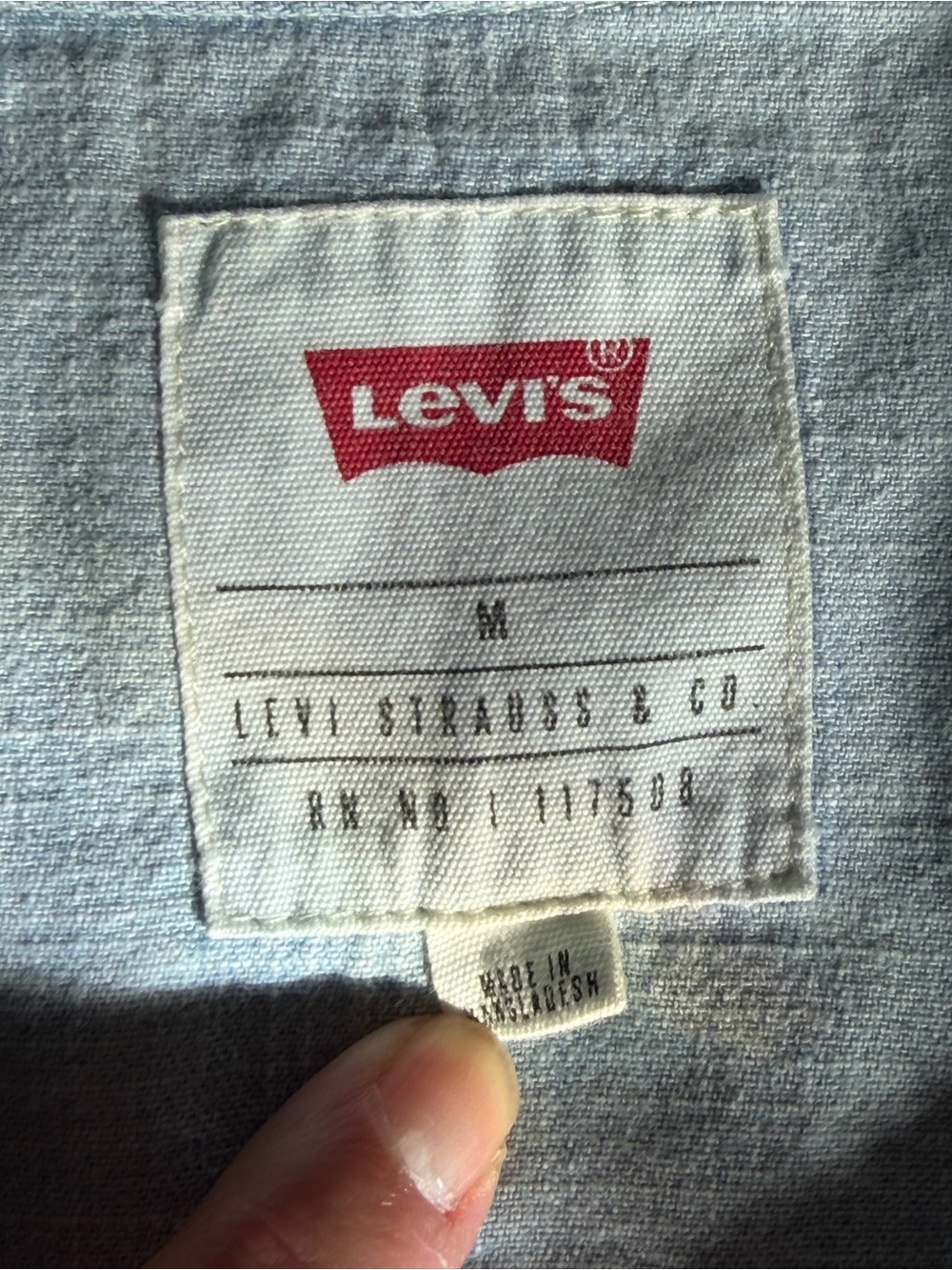 Levi's Light Wash Denim Western Shirt Jacket - Picture 3 of 7